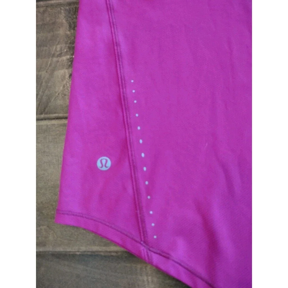 LULULEMON Women's Sculpt magenta sleeveless reflective tank top - 8